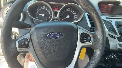 2013 Ford Fiesta SE