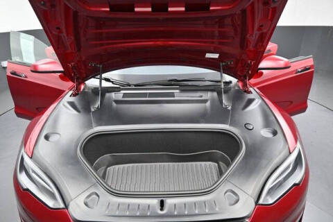 2023 Tesla Model S Plaid