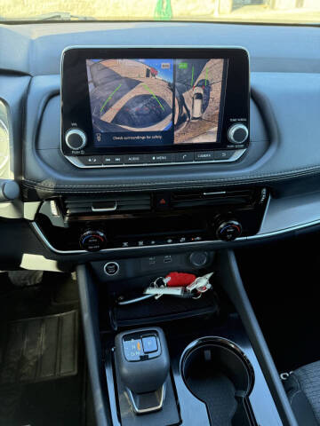 2021 Nissan Rogue SV