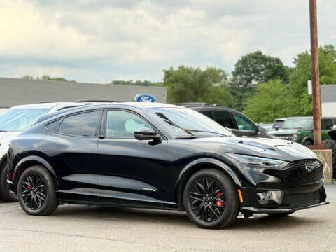 2025 Ford Mustang Mach-E Premium