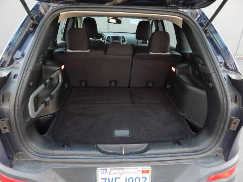 2014 Jeep Cherokee Sport