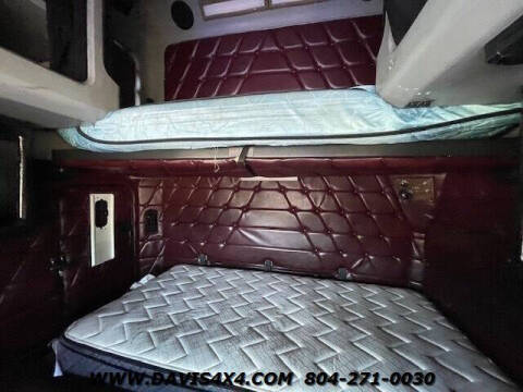 2000 Freightliner Conventional XL