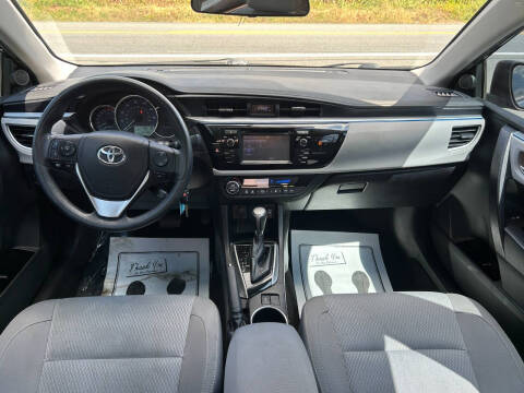 2015 Toyota Corolla LE
