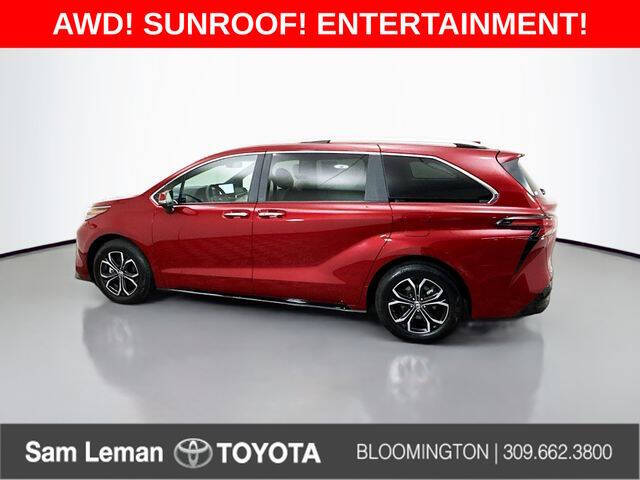 2025 Toyota Sienna Platinum 7-Passenger
