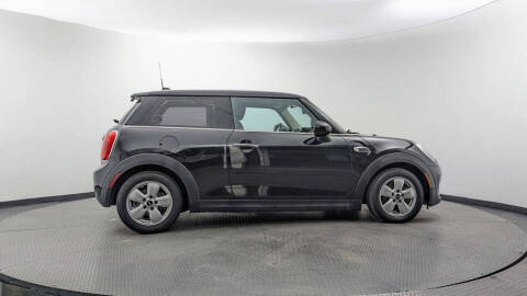 2016 MINI Hardtop 2 Door Cooper
