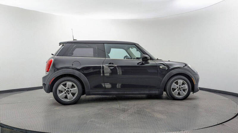 2016 MINI Hardtop 2 Door Cooper