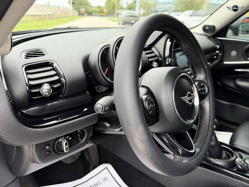 2019 MINI Clubman Cooper