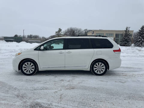 2012 Toyota Sienna Limited 7-Passenger