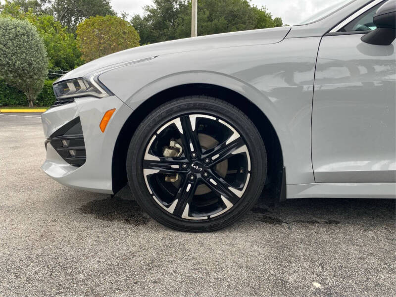 2023 Kia K5