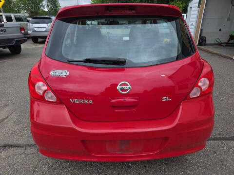 2012 Nissan Versa 1.8 SL