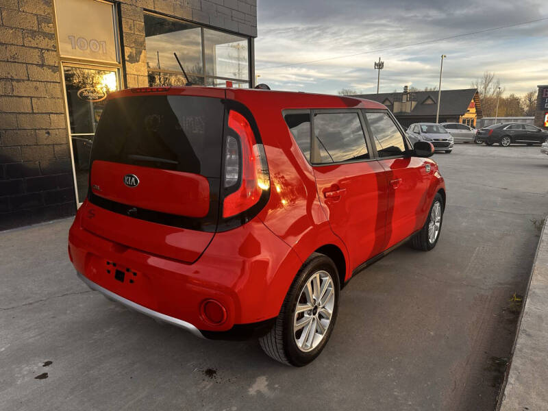 2018 Kia Soul +