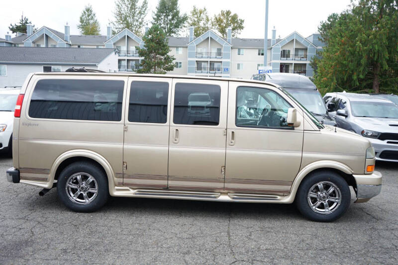 2011 GMC Savana
