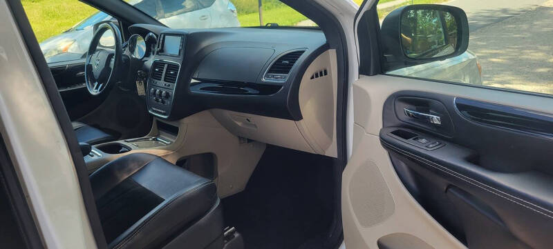 2018 Dodge Grand Caravan SXT