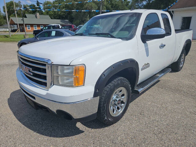 2013 GMC Sierra 1500 for sale at DANGO AUTO SALES in HOWARD CITY, MI