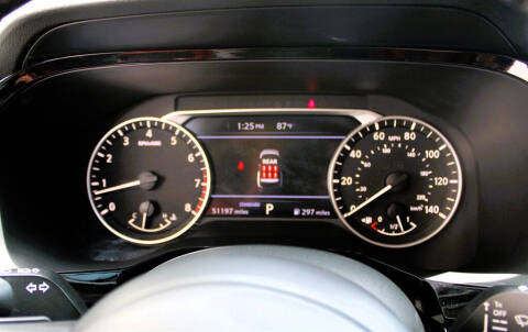 2024 Nissan Pathfinder SV