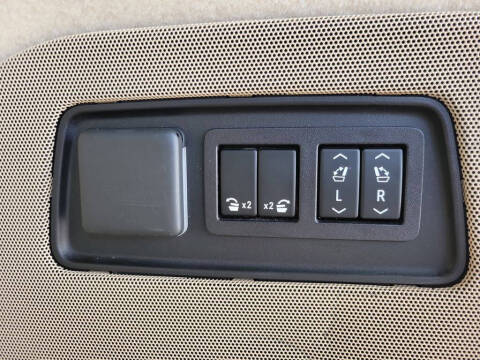 2022 Cadillac Escalade ESV Premium Luxury