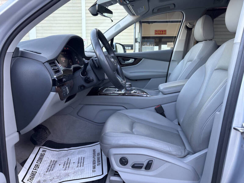 2019 Audi Q7 quattro Premium Plus 55 TFSI