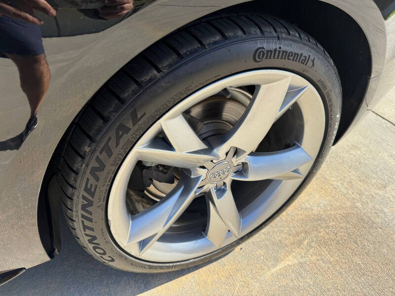 2011 Audi A5 2.0T quattro Prestige