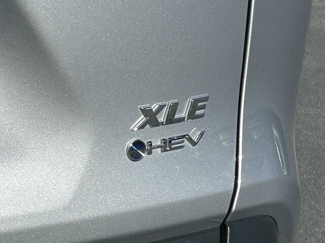2025 Toyota RAV4 Hybrid XLE Premium