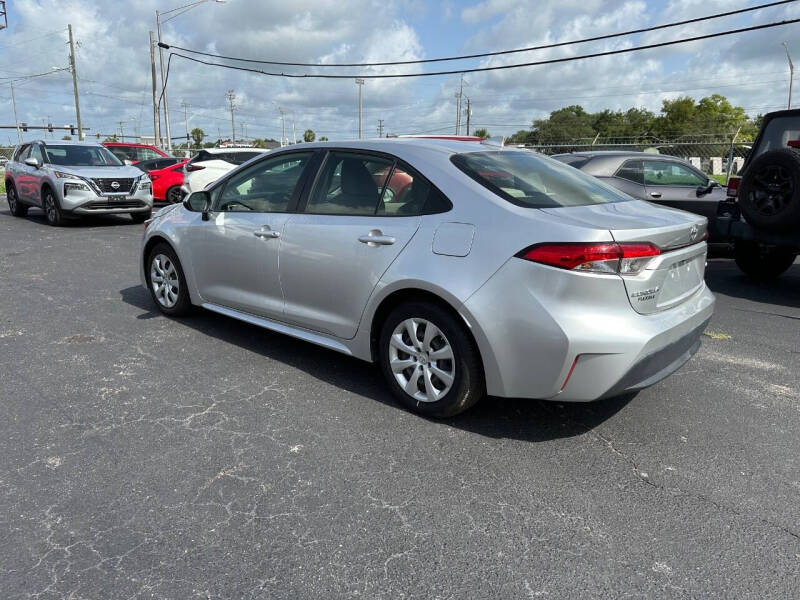 2021 Toyota Corolla LE