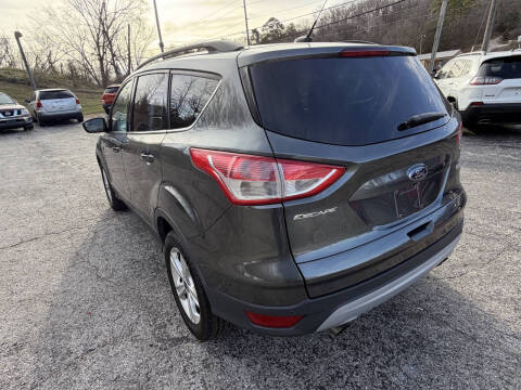 2016 Ford Escape SE