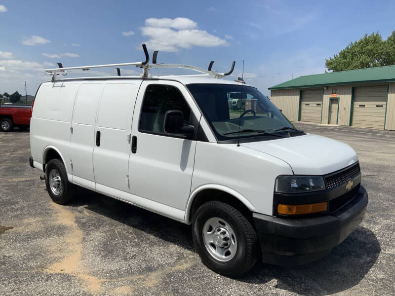 2020 Chevrolet Express Cargo Work Van's photo