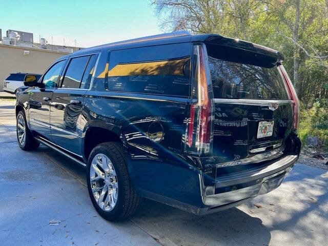 2017 Cadillac Escalade ESV Premium Luxury