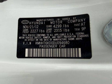 2013 Hyundai Genesis Coupe 2.0T R-Spec