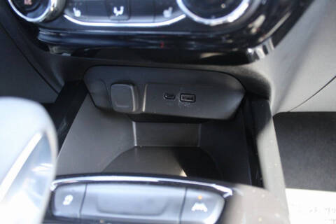 2024 Chevrolet Trax RS