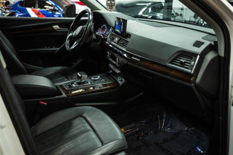 2019 Audi Q5 quattro Premium 45 TFSI