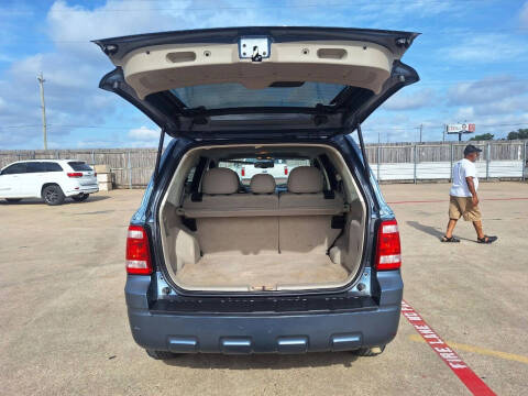 2010 Ford Escape XLT