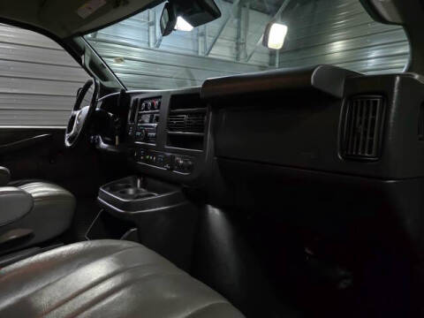 2019 Chevrolet Express LS 3500