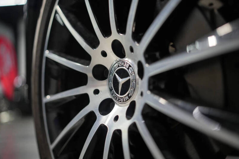 2021 Mercedes-Benz GLC GLC 300