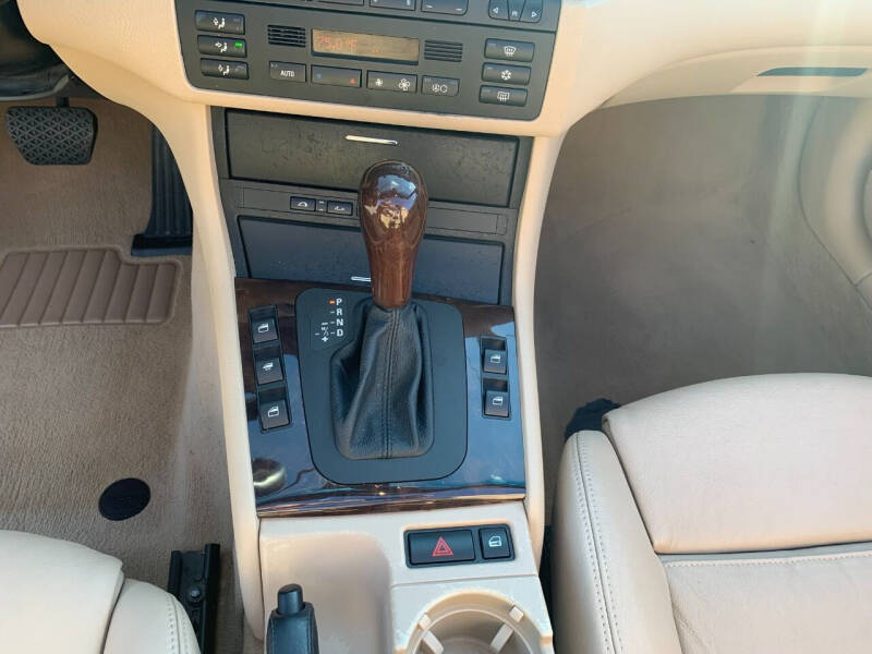 2003 BMW 3 Series 325Ci