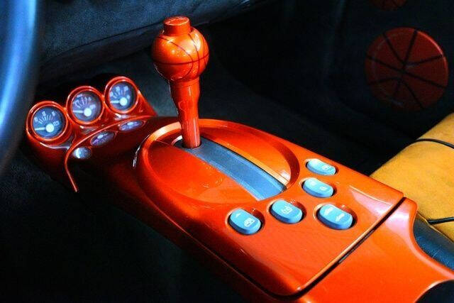 2003 Chevrolet SSR LS