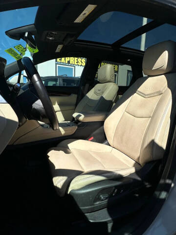 2017 Cadillac XT5 Luxury