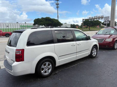 2010 Dodge Grand Caravan SXT