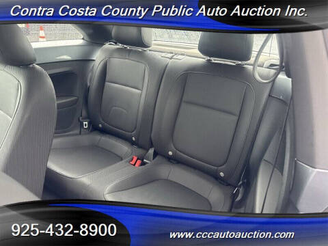 2013 Volkswagen Beetle