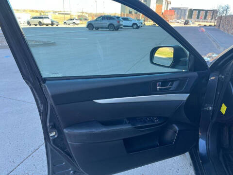 2011 Subaru Outback 2.5i