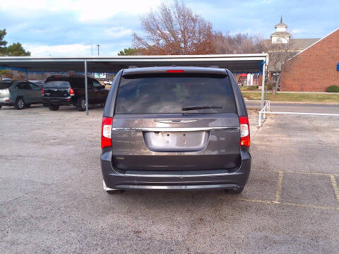 2015 Chrysler Town and Country Touring