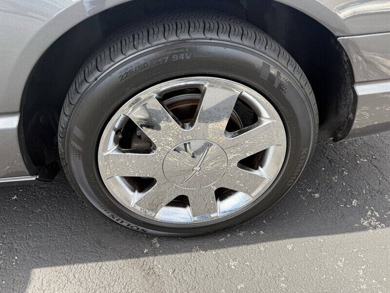 2003 Ford Thunderbird