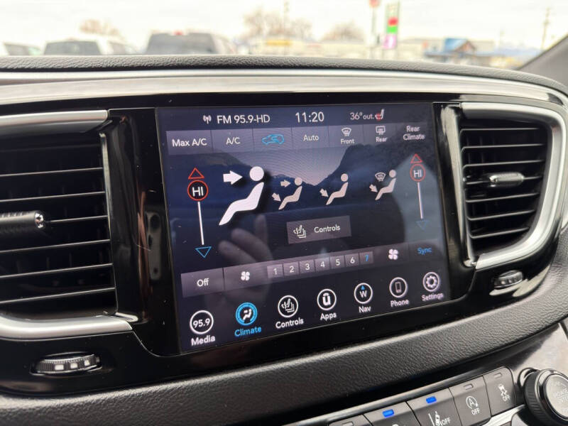 2019 Chrysler Pacifica Touring L Plus