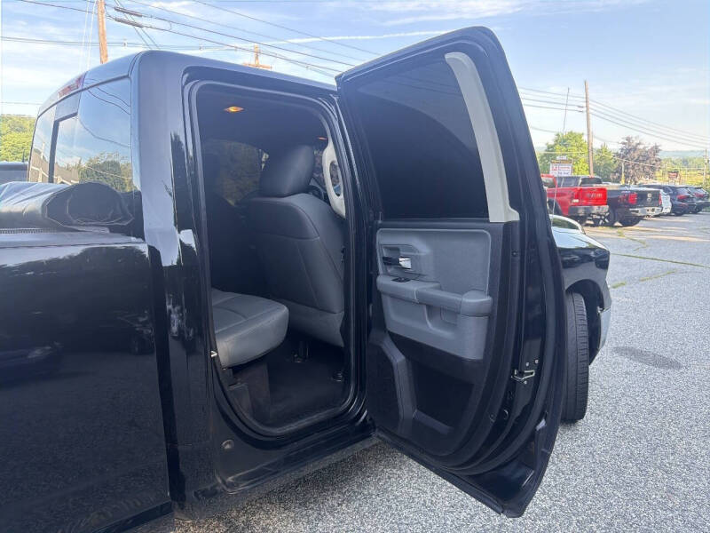 2014 RAM 1500 SLT