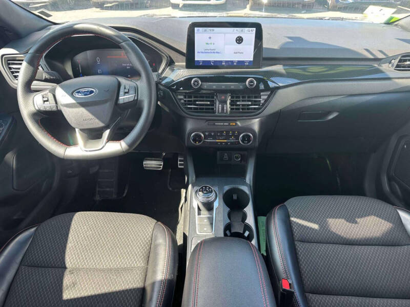 2024 Ford Escape ST-Line