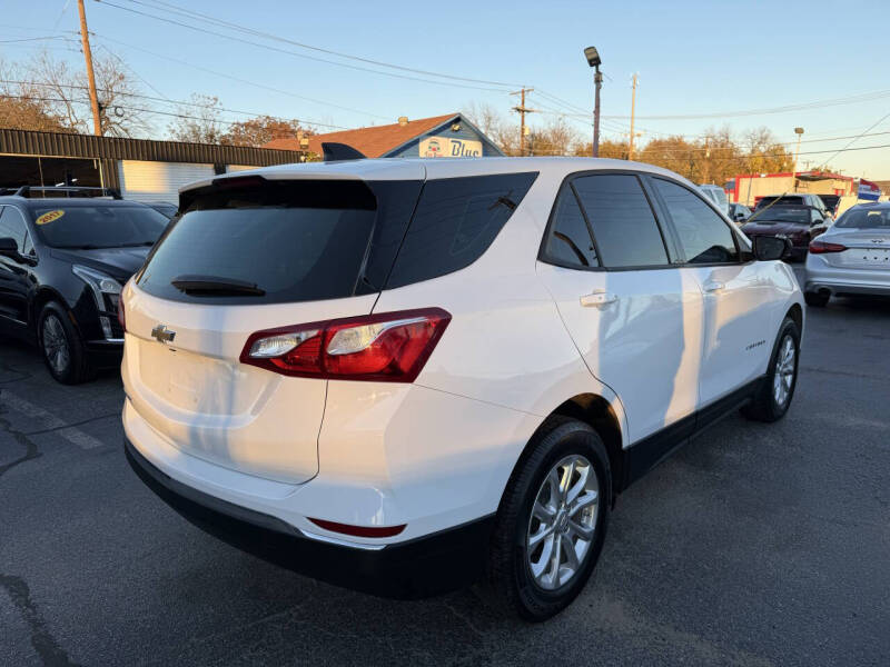 2018 Chevrolet Equinox LS