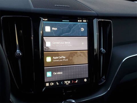 2025 Volvo XC60 B5 Plus Dark Theme