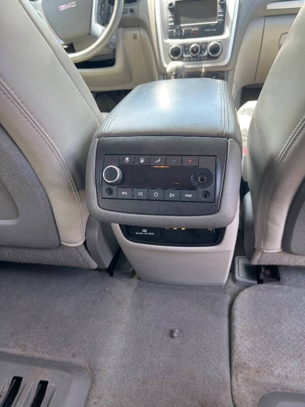 2013 GMC Acadia SLT-2