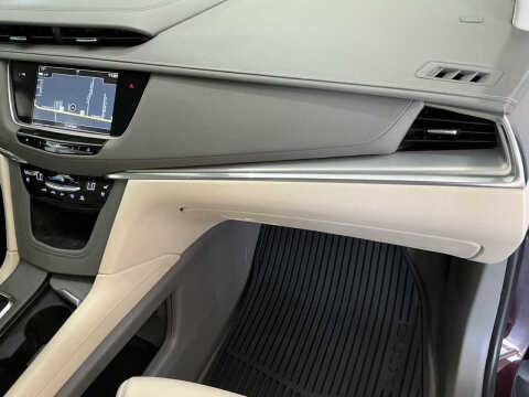 2018 Cadillac XT5 Premium Luxury