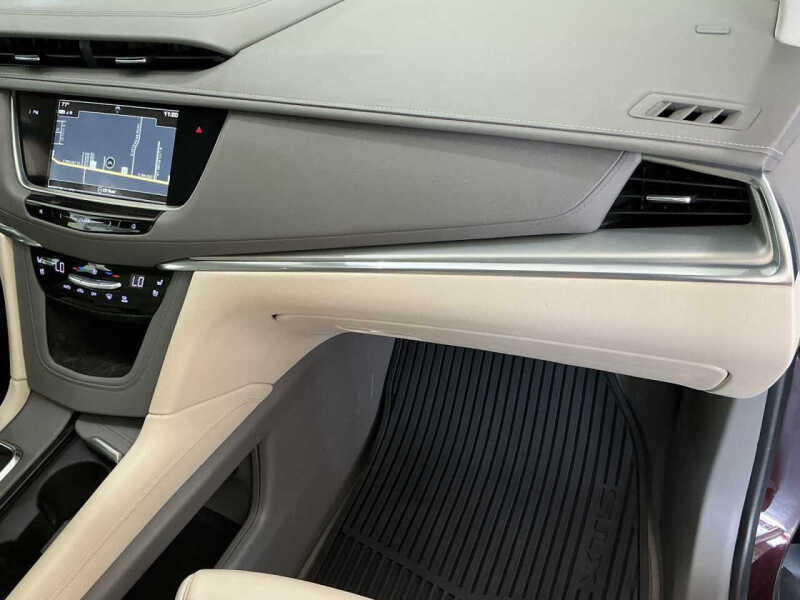 2018 Cadillac XT5 Premium Luxury