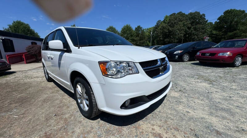 2018 Dodge Grand Caravan SXT photo 4